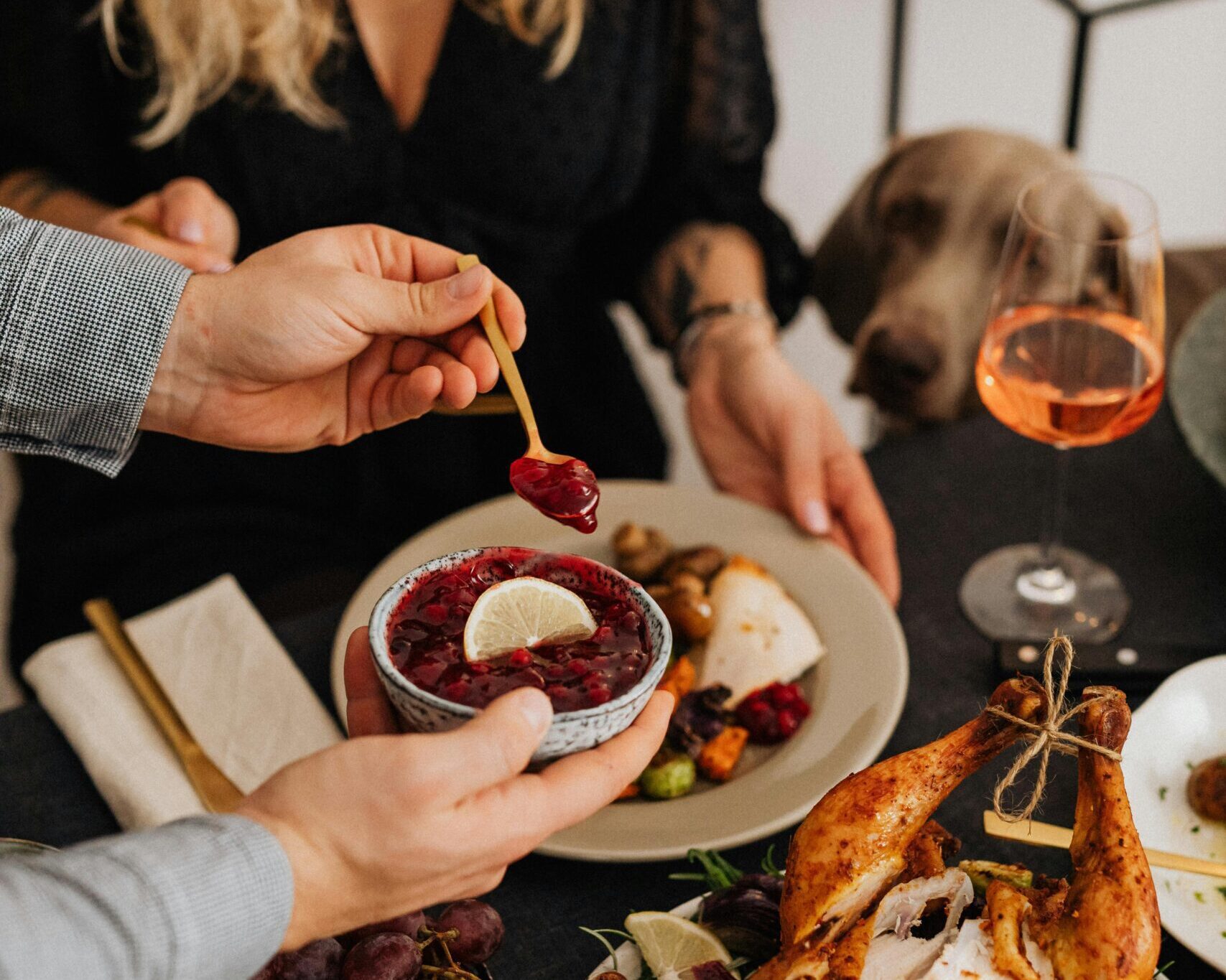 Thanksgiving Table Rules for Dogs: For a Happy Holiday